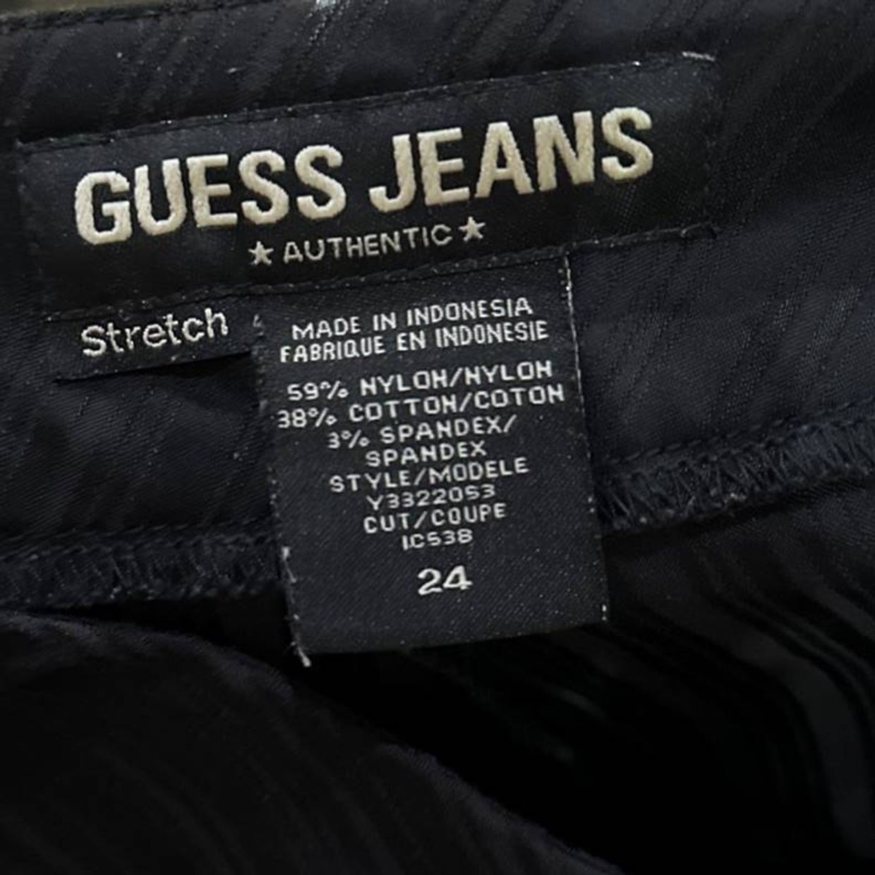 [Preloved] - Worn only once Guess, foto 2